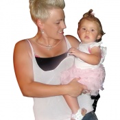 Pink fan Tania Hart with daughter Willow.