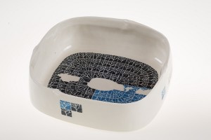 "Taiko drumroll (oval bowl form)" by Hiroe Swen.