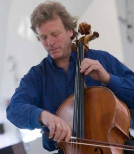 Cellist and composer David Pereira