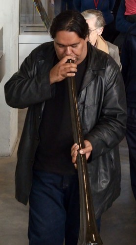 Didgeridoo player, William Barton