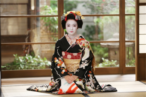 The geisha star from “Lady Maiko”. 