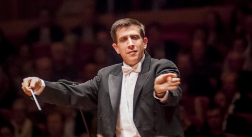 Conductor Nicholas Milton