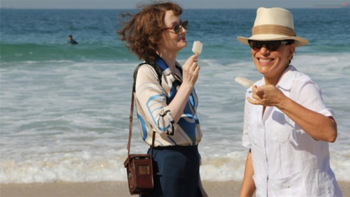 Miranda Otto as Elizabeth Bishop and Gloria Pires as architect Lota de Macedo Soares in the Brazilian film “Reaching for the Moon”. 