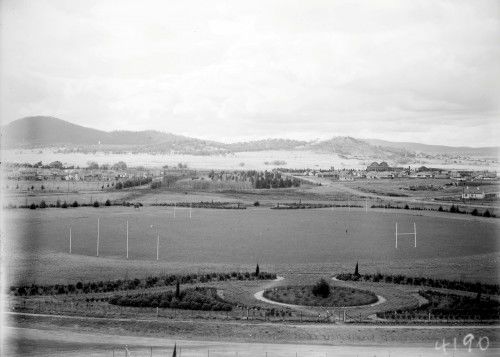 Manuka Oval in 1928 pictured from the old Captiol Theatre. Photo from the Mildenhall Collection.