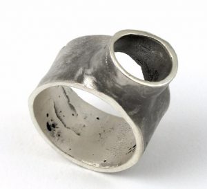 Porthole Ring by Harriet Lee Robinson