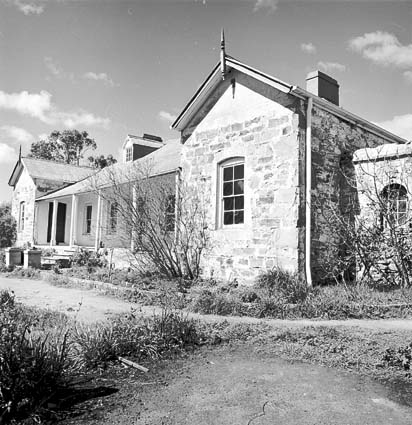 The Oaks Homestead of 1838, built for Robert Campbell of Duntroon. It became Queanbeyan's first pub.