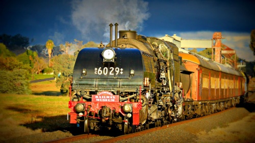 Canberra’s enormous steam powered ambassador spreads the word