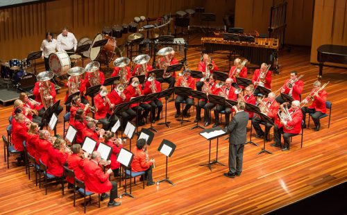 Arts / Bands to dazzle at Llewellyn Hall