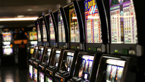 Pokie total falls as clubs surrender licences