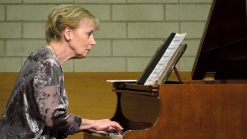 Review / Grainger steals Chopin’s show