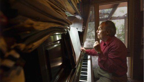 Composer Larry returns to Russia, with love