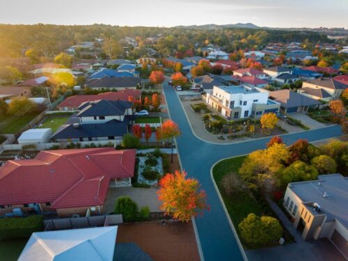 Canberra average house price rises panics government MPs