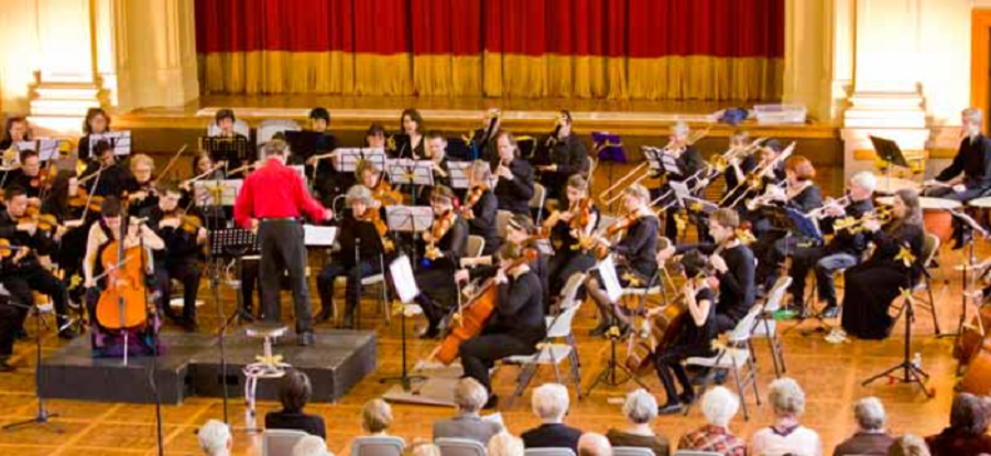 Orchestra unfazed by ambitious program