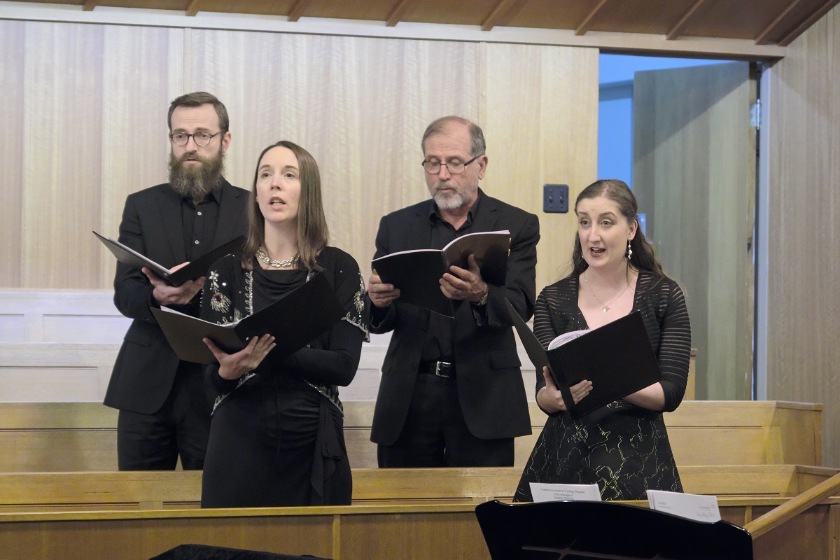 Soloists lift ‘disappointing’ choir concert