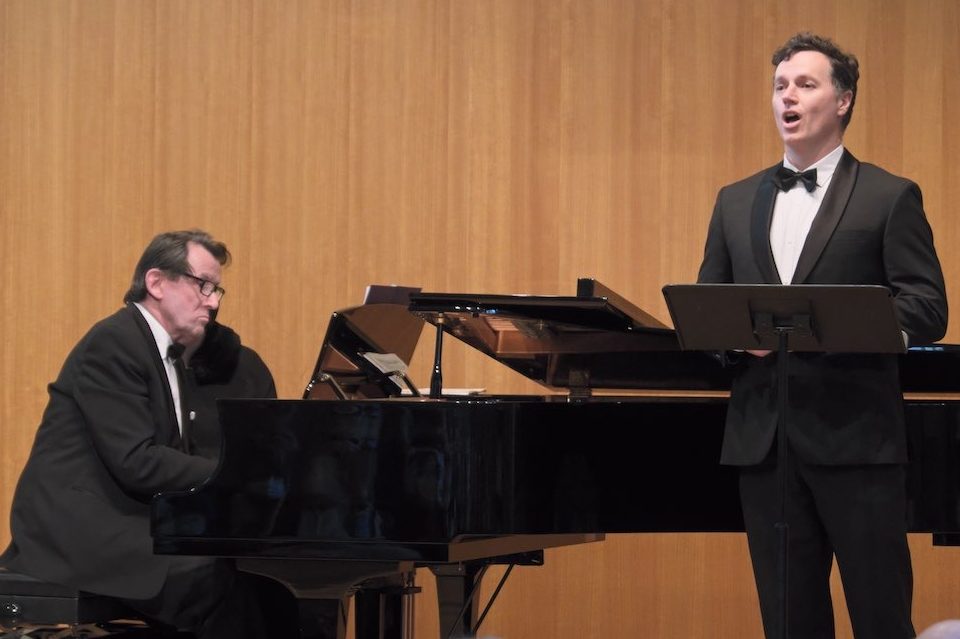 Delightful concert of familiar and unfamiliar romantic classics