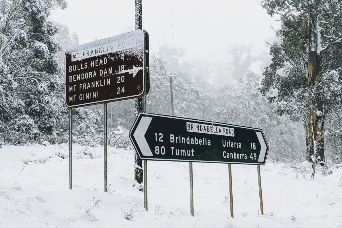 Cold front brings rain and snow to Canberra