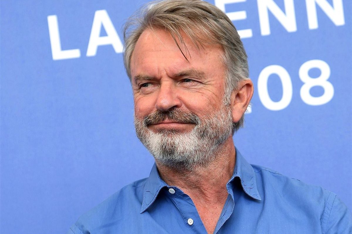 Actor Sam Neill reveals private blood-cancer battle