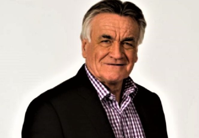 Barrie Cassidy takes the chair at Old Parliament House