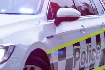 Walker reports assault by teenagers in Oxley