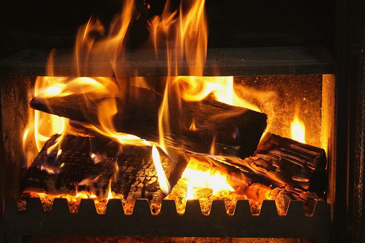 Wood heaters to be banned by 2045