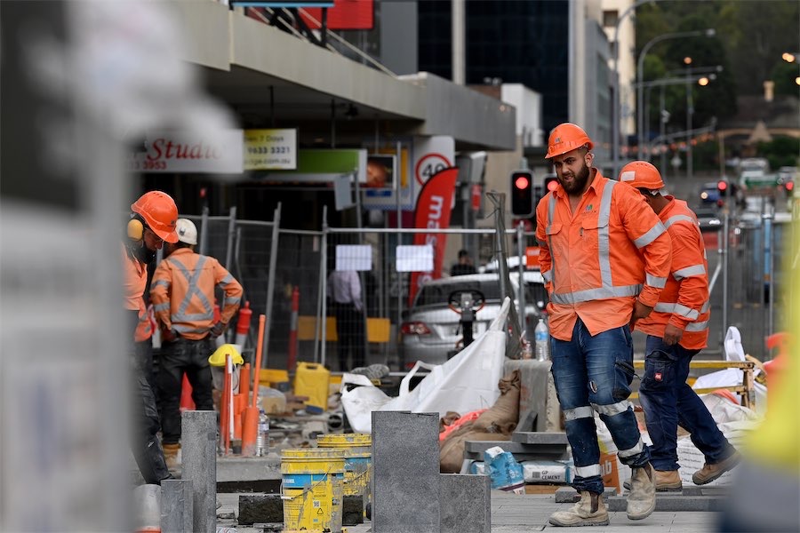 Australian economy grows 0.4 per cent in June quarter
