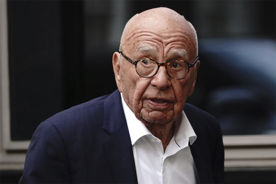 Rupert Murdoch steps down as News Corp boss