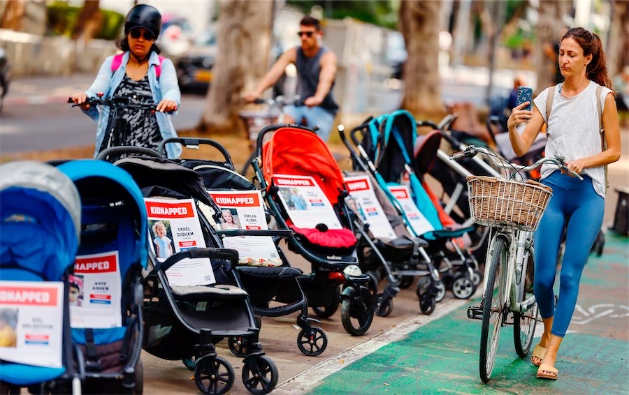 Israel supporters to fill city streets with empty prams