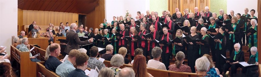 Hark, the Canberra Choral Society sings