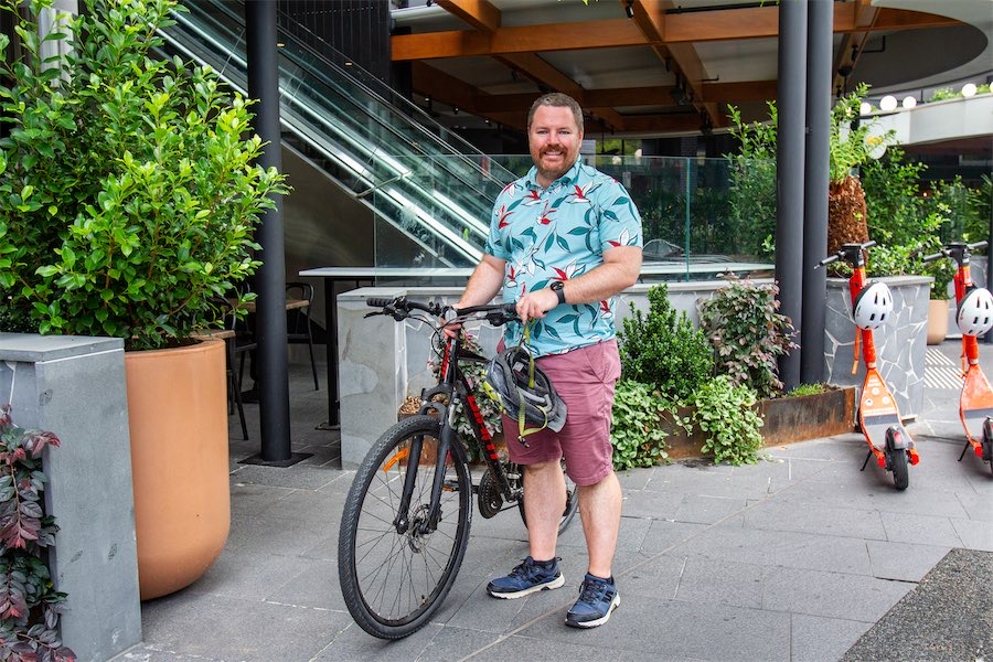 Simon seeks new horizons for people on bikes