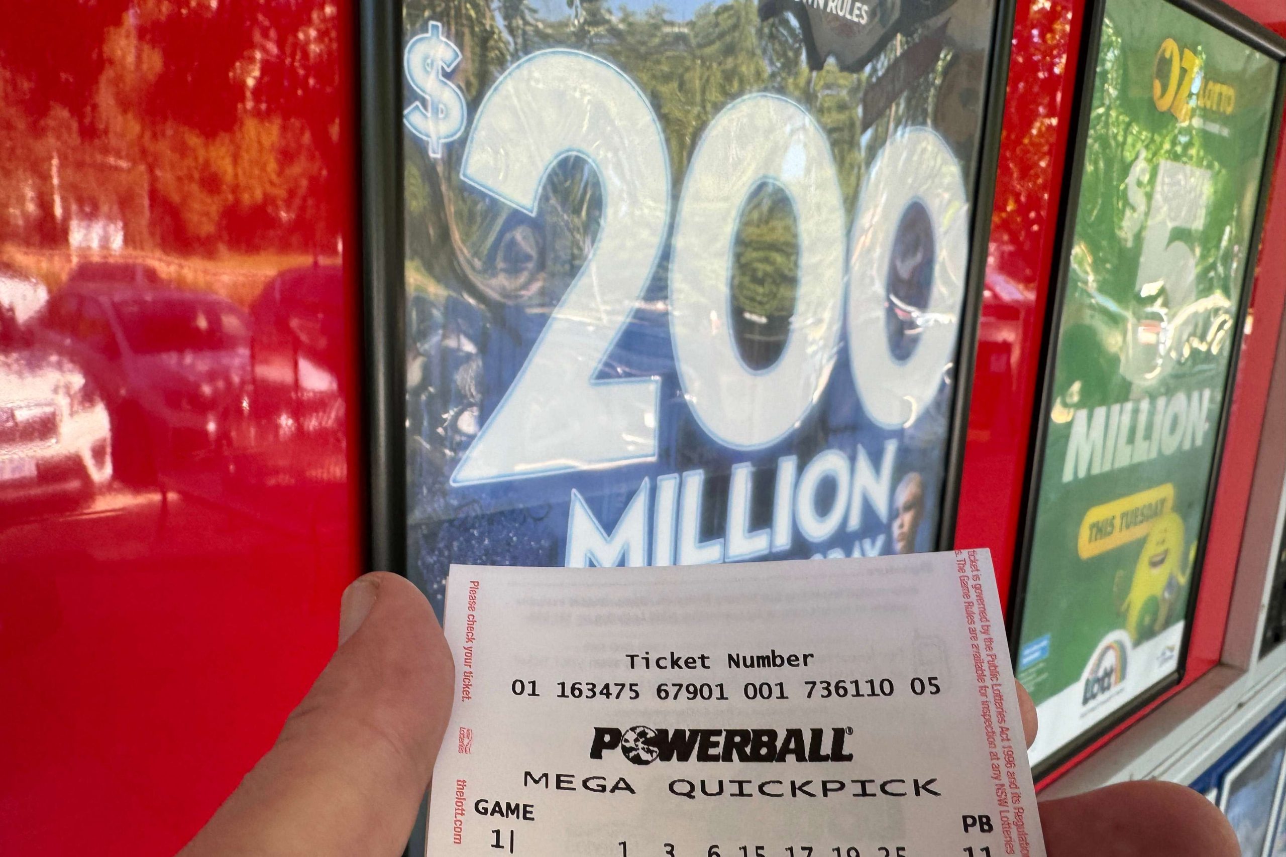 Million dollar Powerball ticket sold in Mill City, jackpot rises