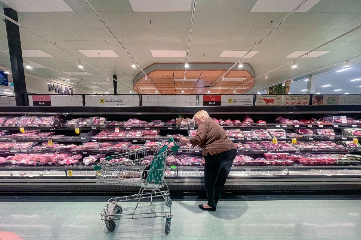 Attempt to break up supermarkets labelled ‘deficient’