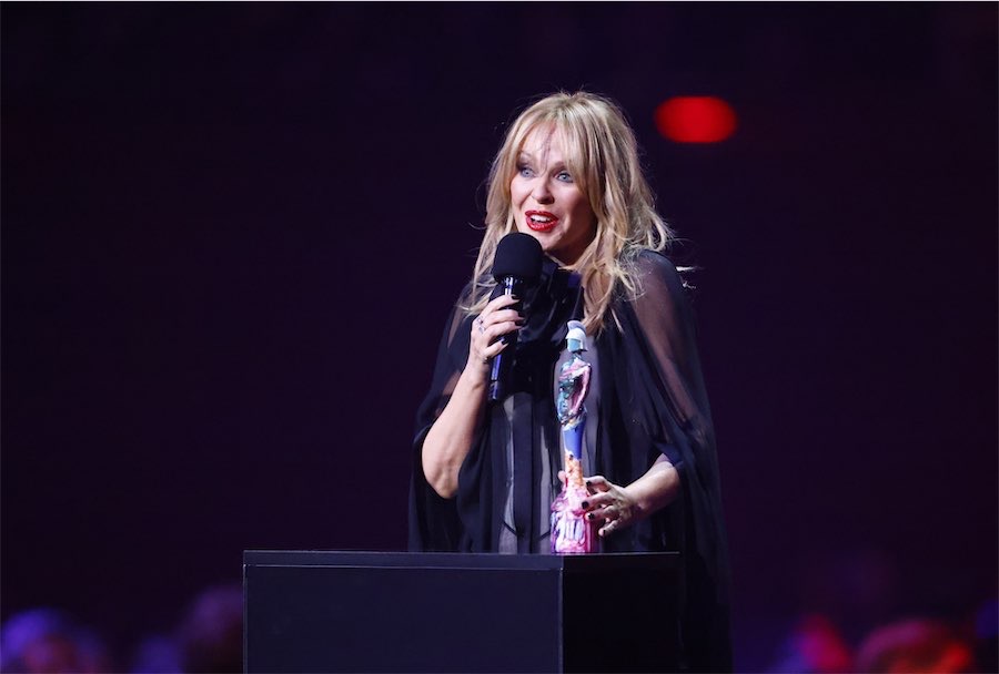 Kylie Minogue honoured with global icon gong