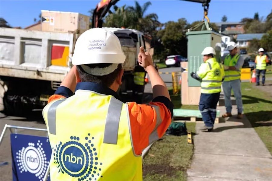 Labor downloads new bill to keep NBN in public hands