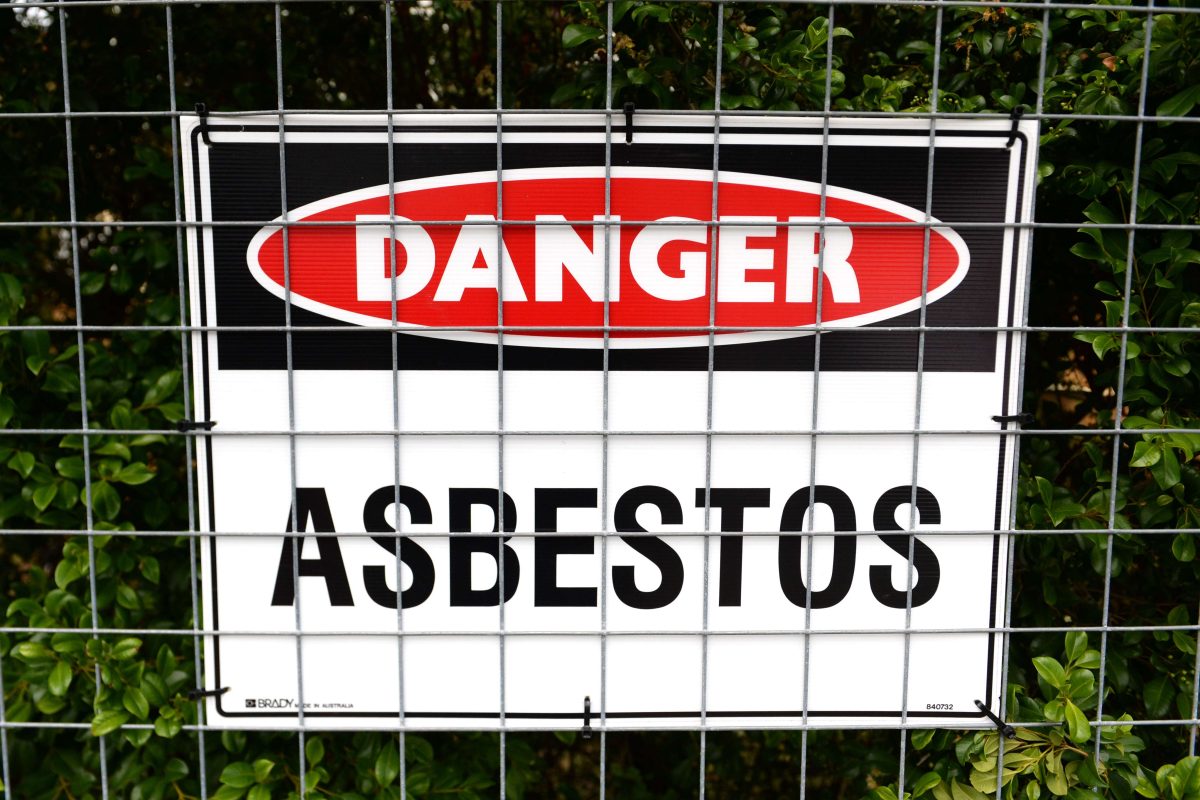 Playgrounds searched for asbestos after mulch discovery