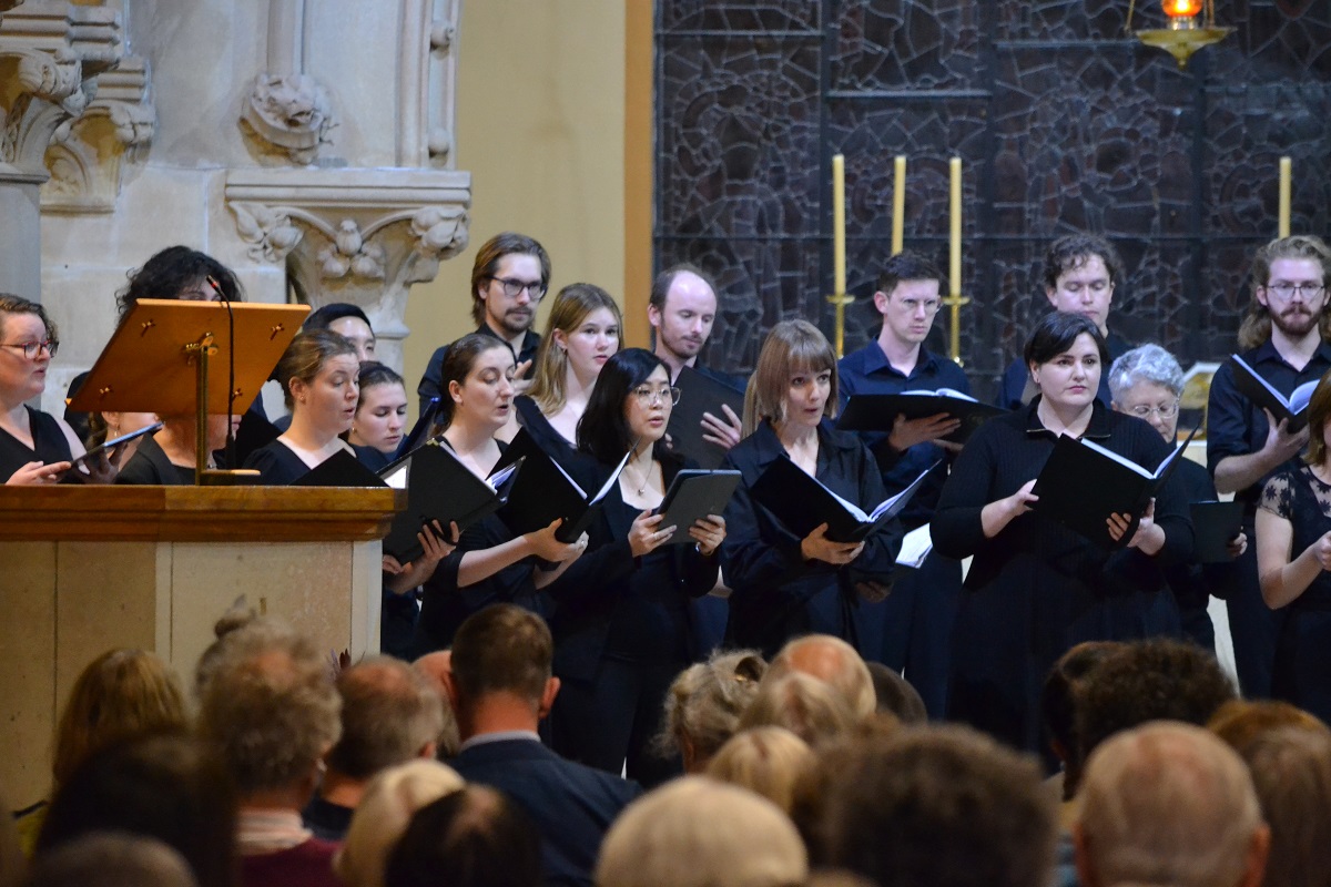 Chorale sings religious music with a sense of enjoyment