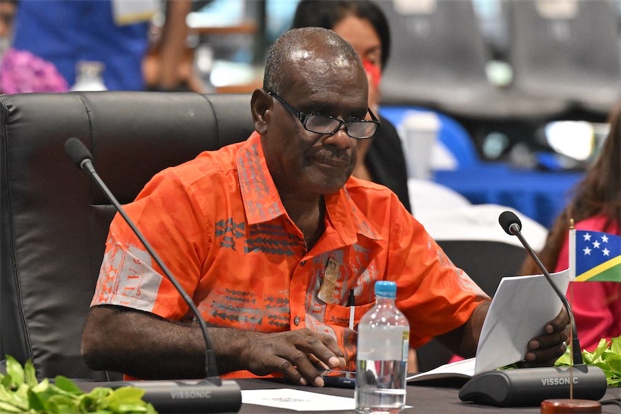 New Solomons PM to calm frictions but keep China ties
