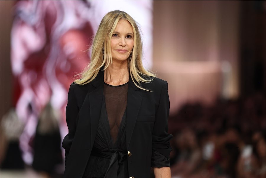 Elle Macpherson reveals secret breast cancer diagnosis