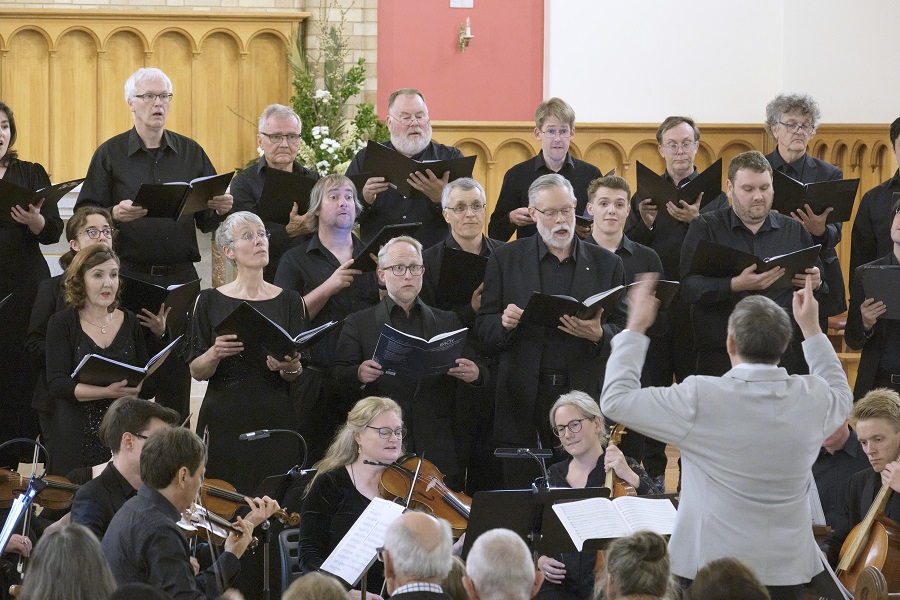 Bach ensemble celebrates its return from Leipzig