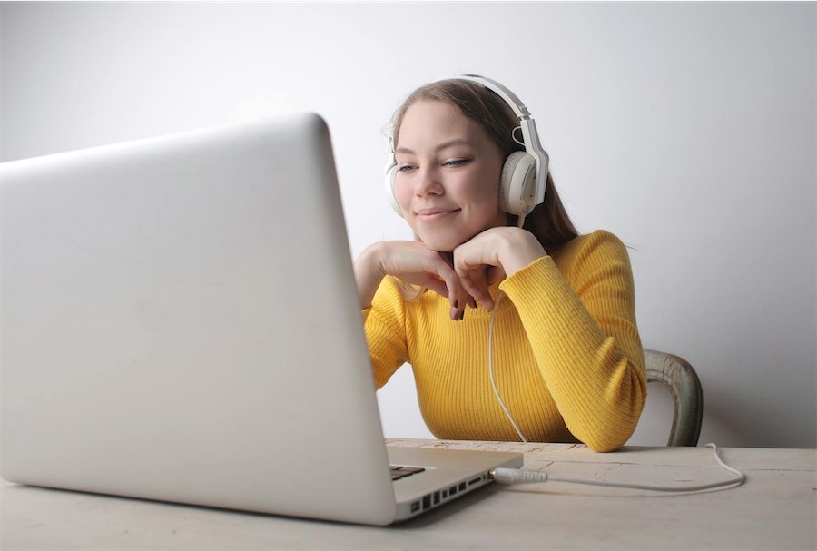 Does music make you more productive at work?