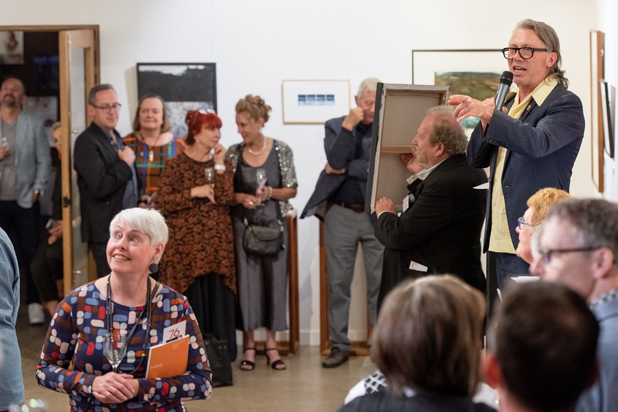 Arts patrons out in droves for auction | Canberra CityNews