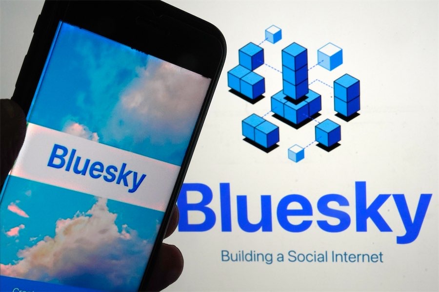 Bluesky gets the tick from fleeing X users