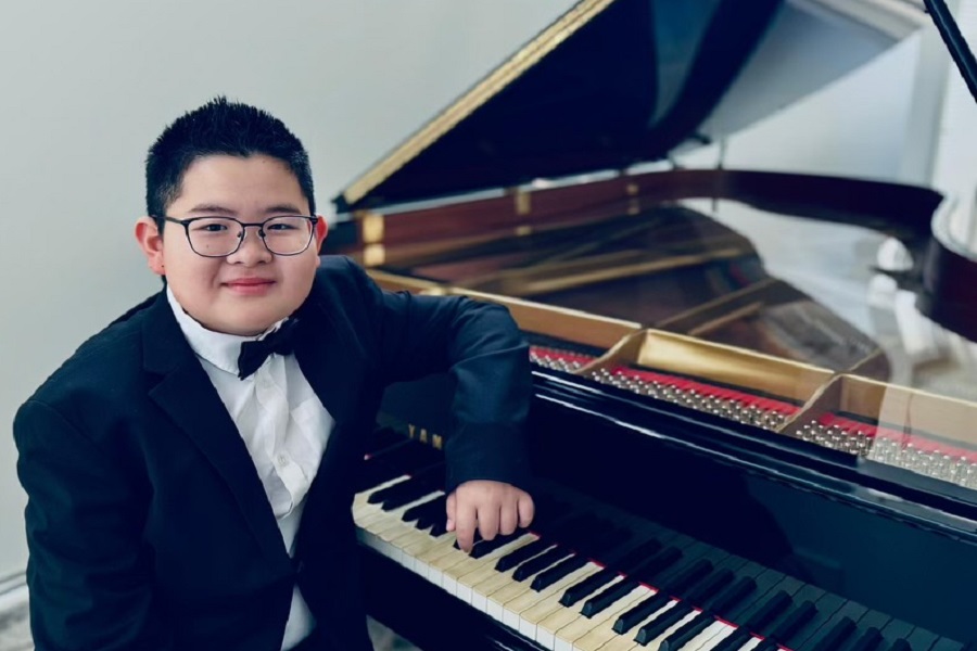 Virtuoso Zachary's off to the national finals