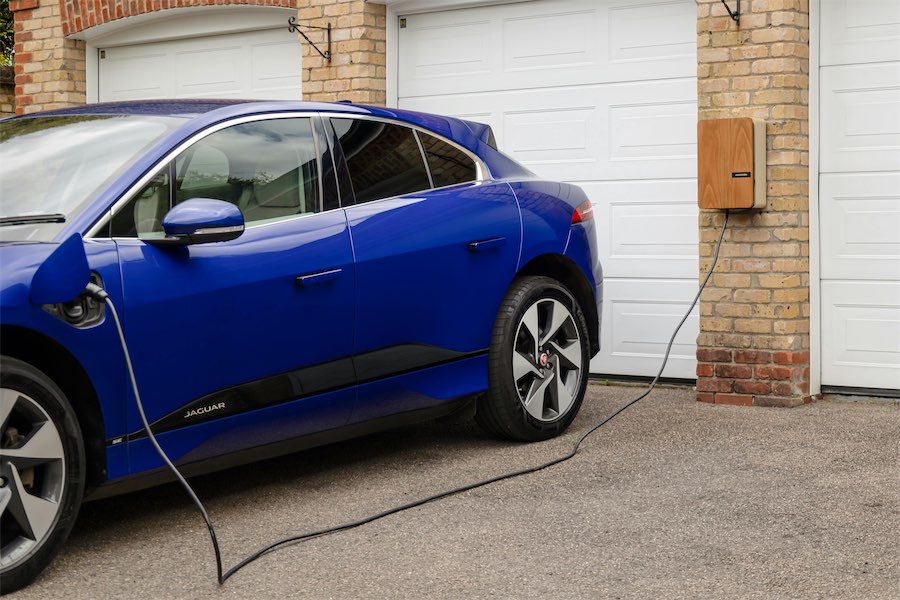 Electric cars could keep the house lights on