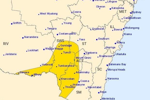 Thunderstorms forecast in severe weather warning