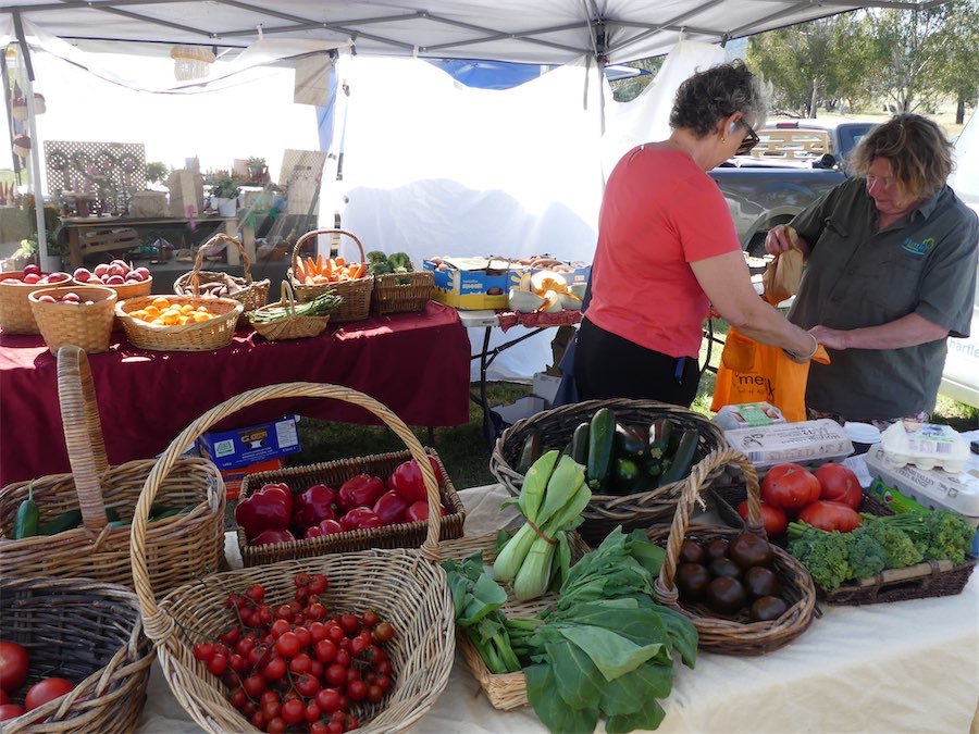 More to farmers’ markets than each peach, pear or plum