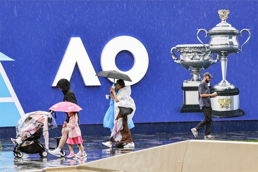 Wild weather slams tennis, as fans brace for more rain