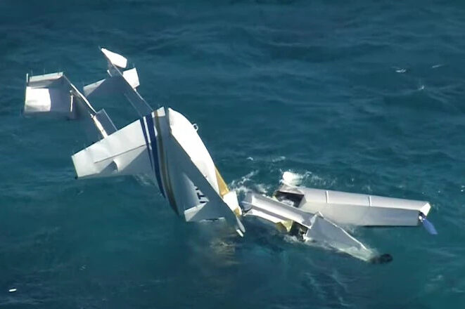 Three missing after four rescued from seaplane crash