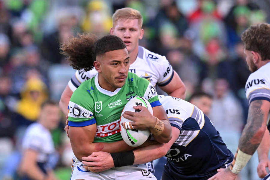 ‘Massive’: Raiders star speaks out amid contract crisis