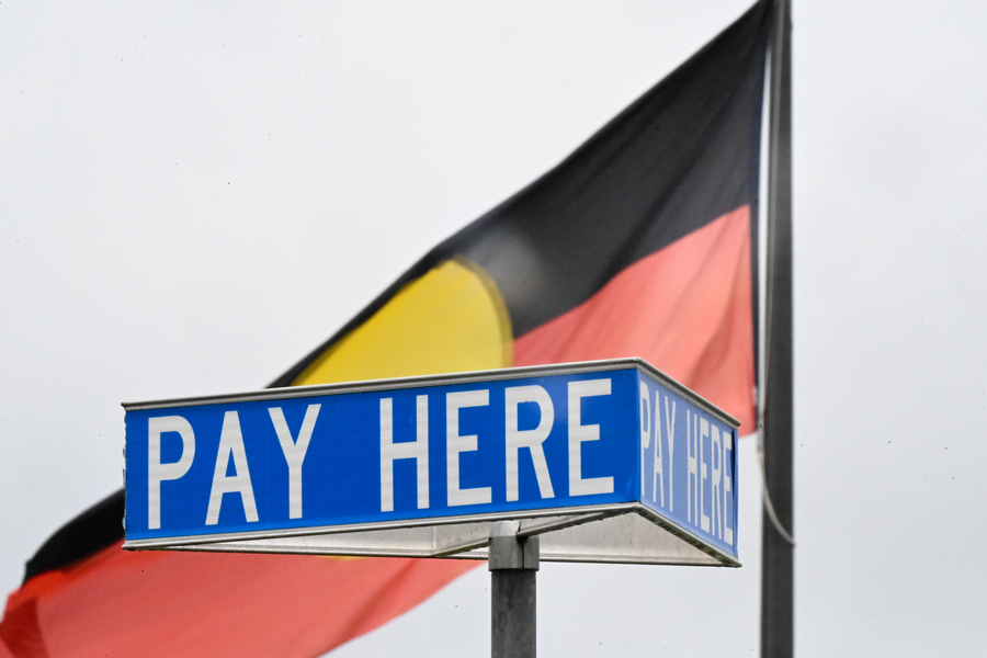 Glaring pay gap costing indigenous Australians billions
