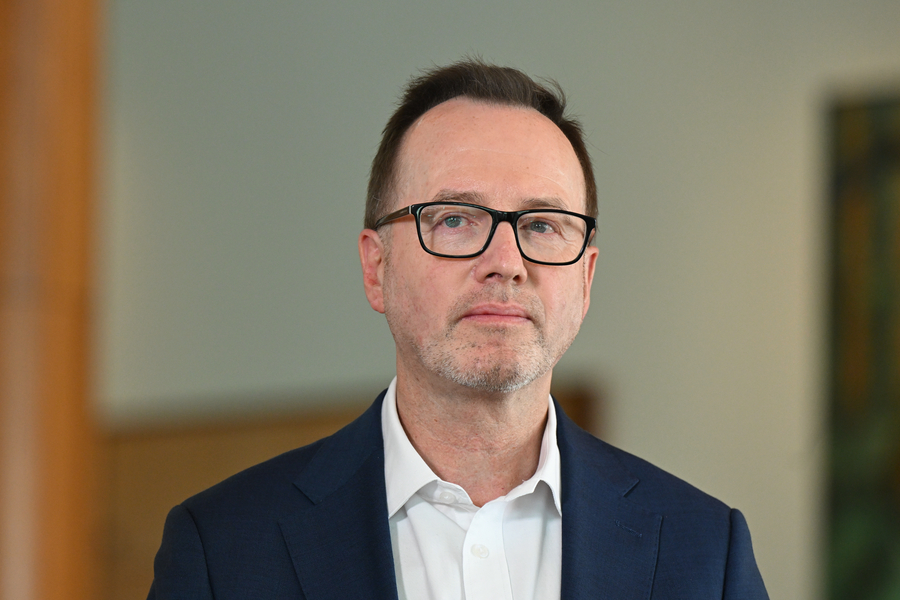 Greens newcomers announce leadership tilt